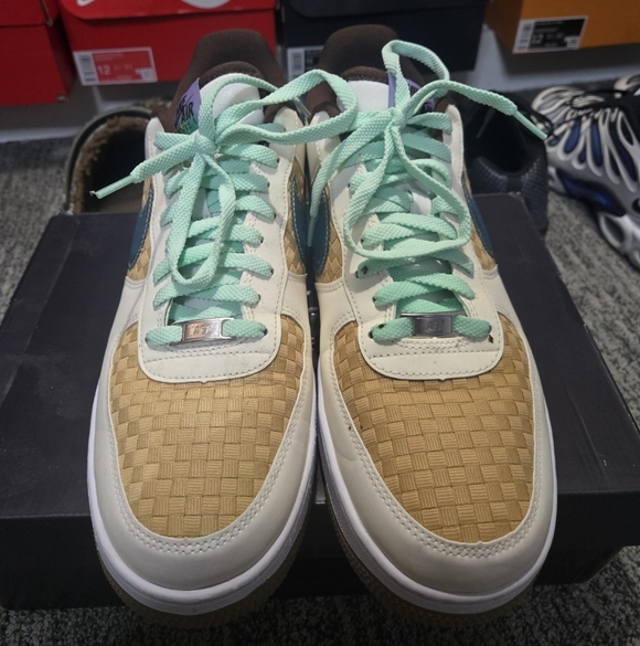 Nike Air Force 1 'Easter Basket' Sneakers - Picture 2 of 6